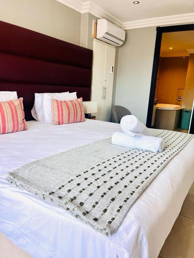The Sails Penthouse With Private Rooftop Pool Durban Eksteriør bilde